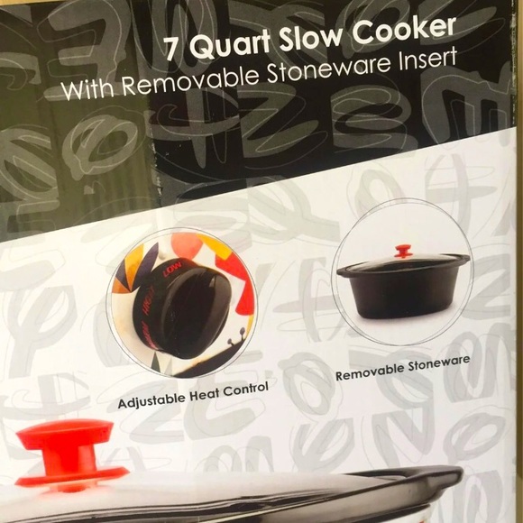 NWT! Adorable Disney’s “Winnie the Pooh” 7 Quart Slow Cooker/Crockpot! 🐻🍯 - Picture 4 of 5